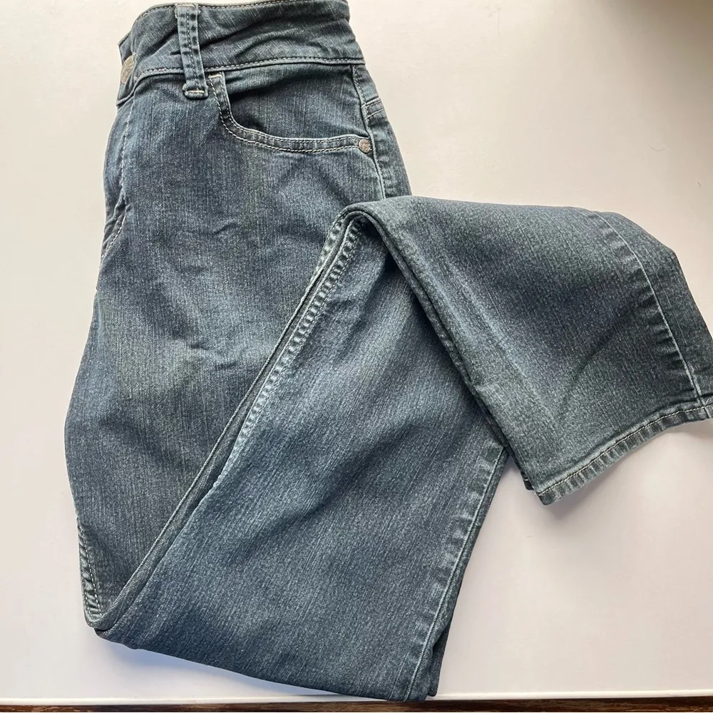 Lee Curvey Skinny Leg Fit High Wasited Denim Blue Jeans 29 with 9” inseam - Image 11