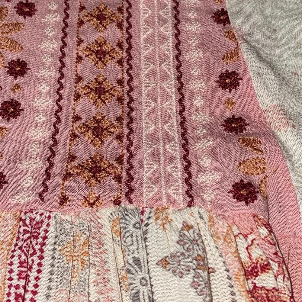 COCO + JAIMESON patchwork embroidered style blousy long sleeves NEW size S - Image 3