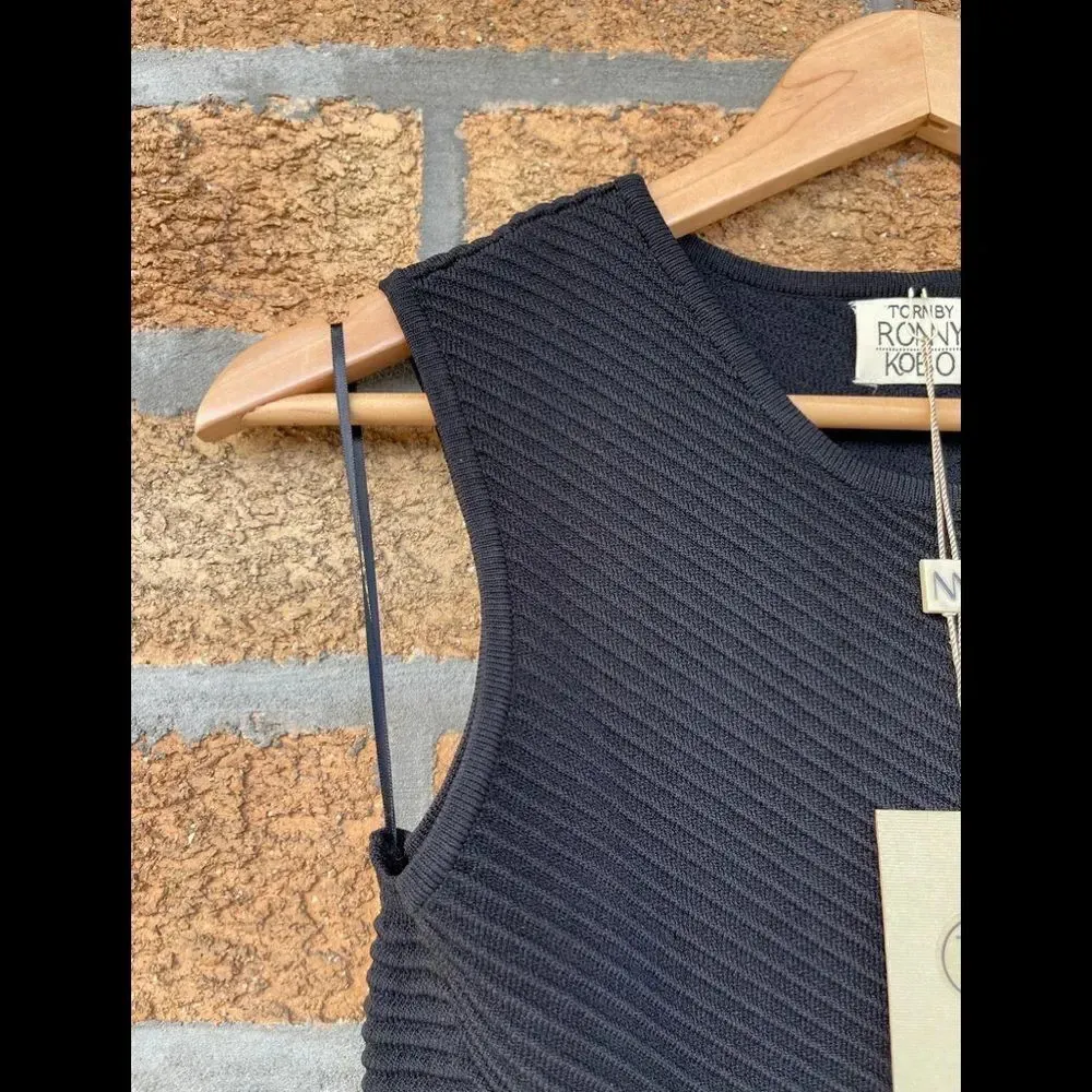 Torn By Ronny Kobo Textured Ribbed Fit & Flare Sleeveless Black Dress medium - Image 5