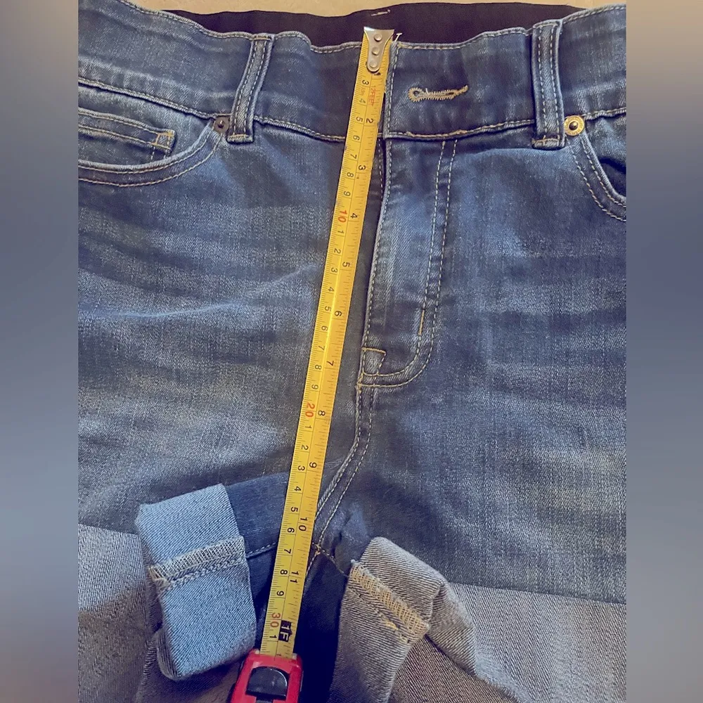 NY&C Curvy Sculpting Denim Shorts Blue Size 10 - Image 4