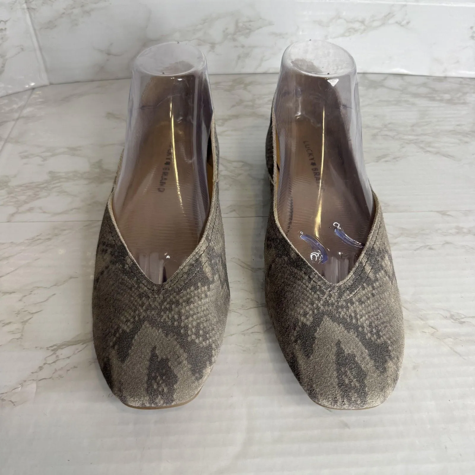 Lucky Brand Shoes Womens Size 9 M Gray Snake Print Flats Slip On Ballet Comfort - Image 3