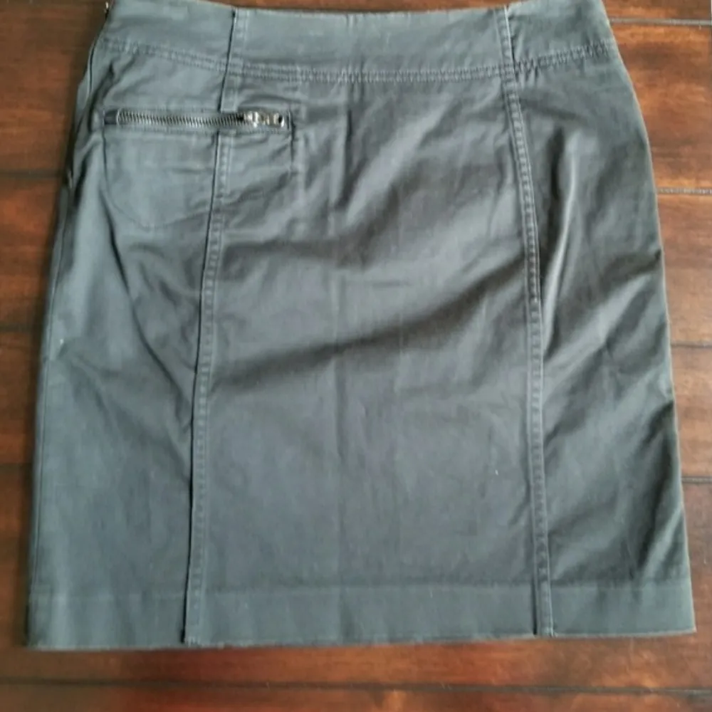 *Ralph Lauren RLX Black Skirt (included in sale) - Image 4