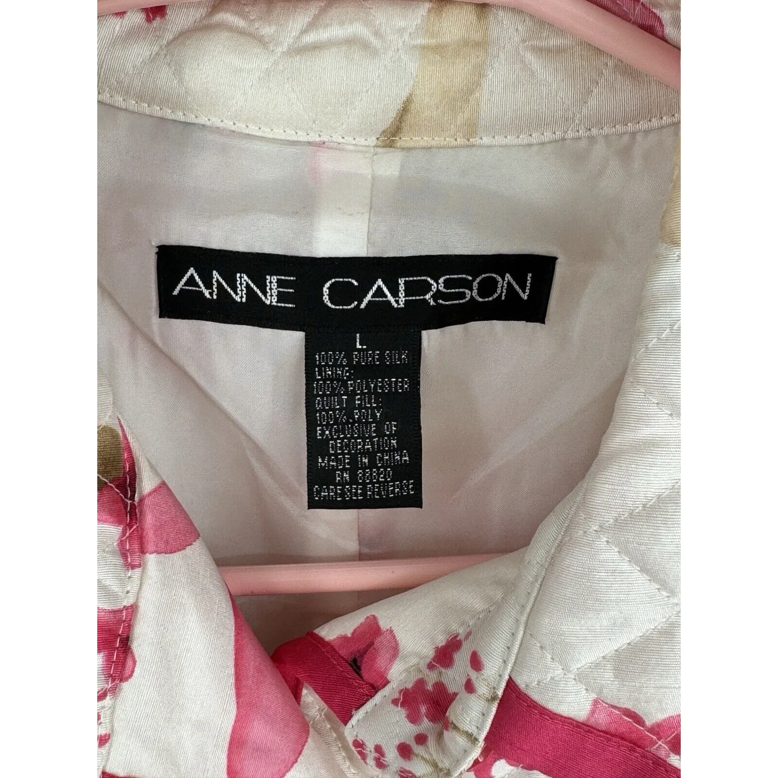 Anne Carson Women's Size Large Quilted Jacket 100% Silk Pink Floral Sequins - Image 6