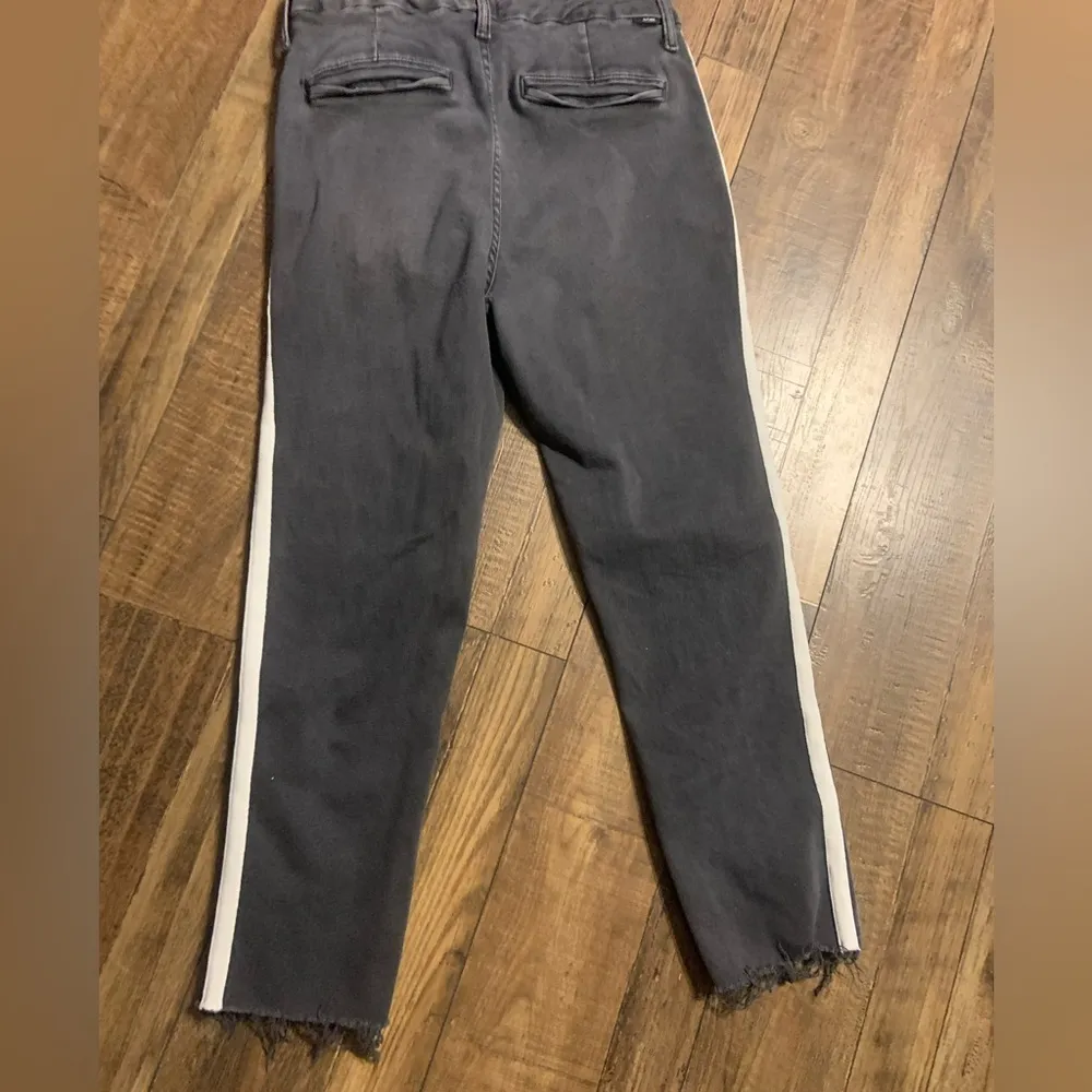 The Shaker Prep / Mr. Black Racer MOTHER denim jeans fray revolve summer $190 Size 27 - Image 5