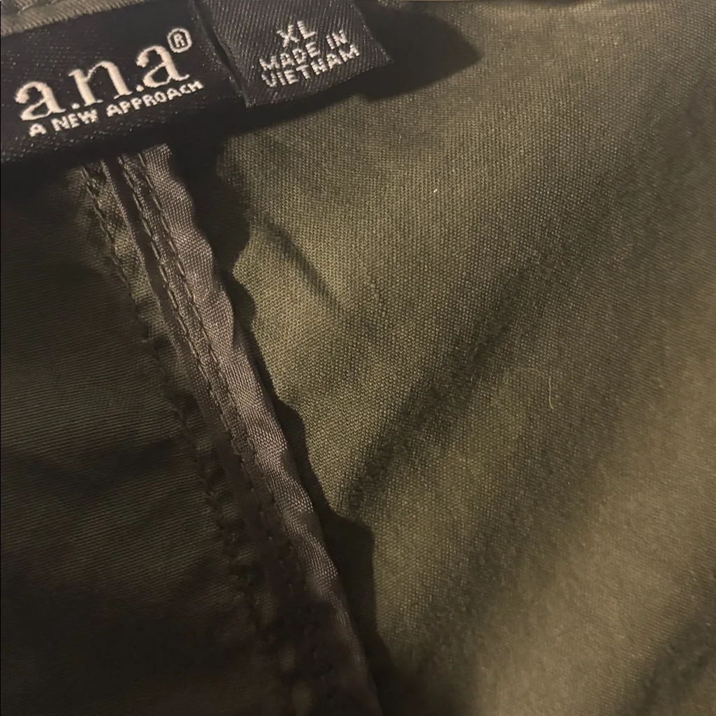 Vest a.n.a size XL - Image 4