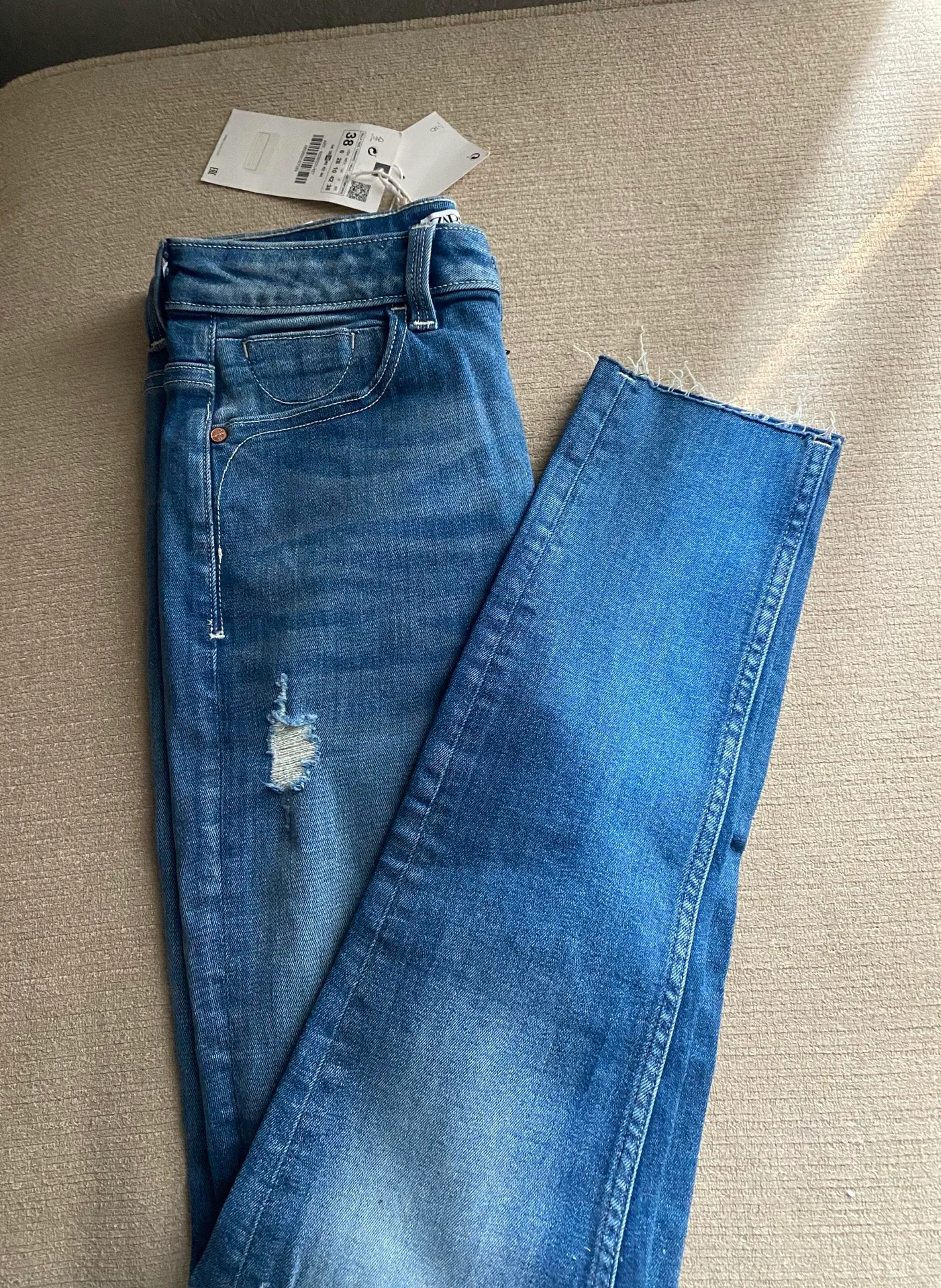 ZARA High Rise Skinny Jeans - Image 5