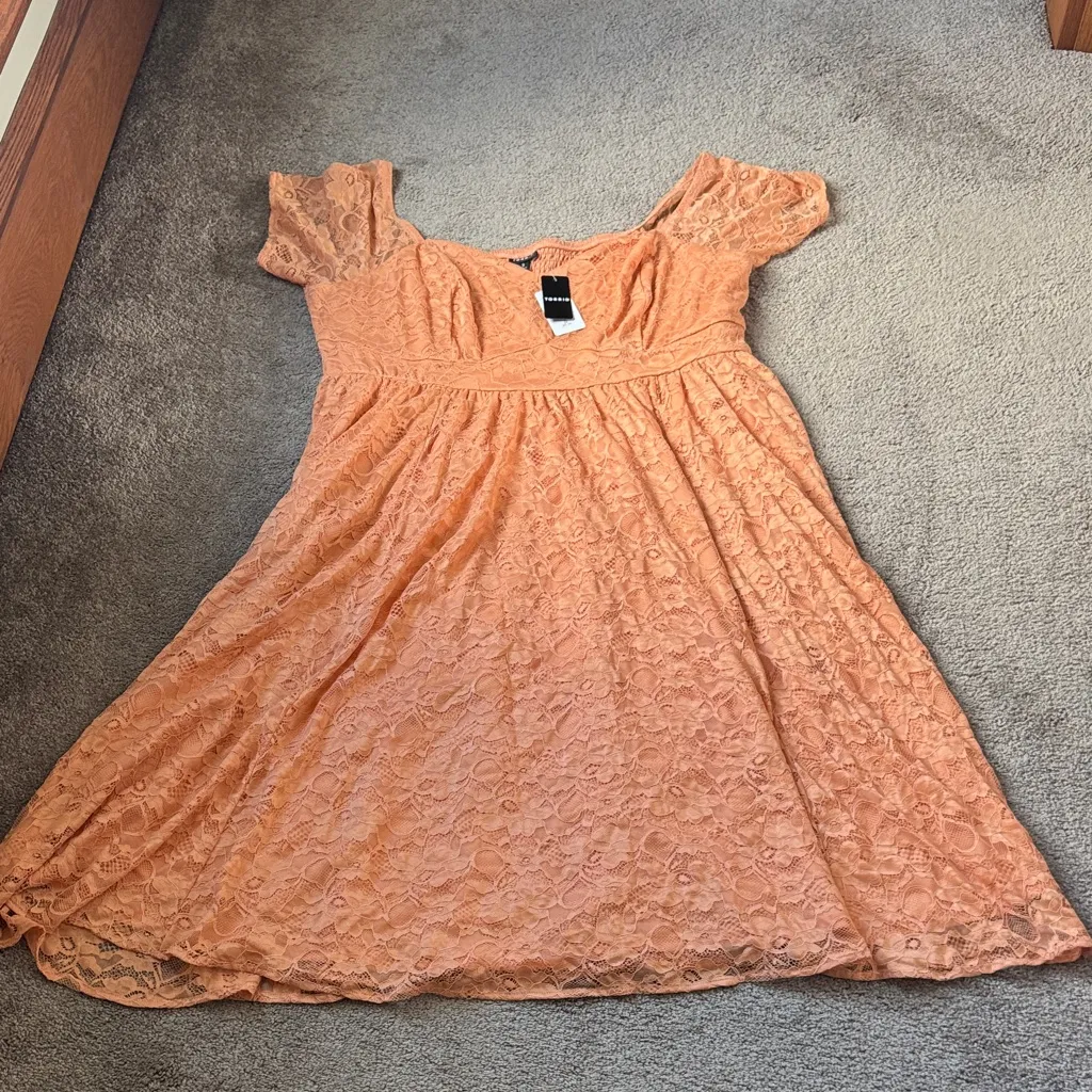 Torrid Peach Bloom Midi Lace Off Shoulder Skater Dress SIZE 3X - Image 2