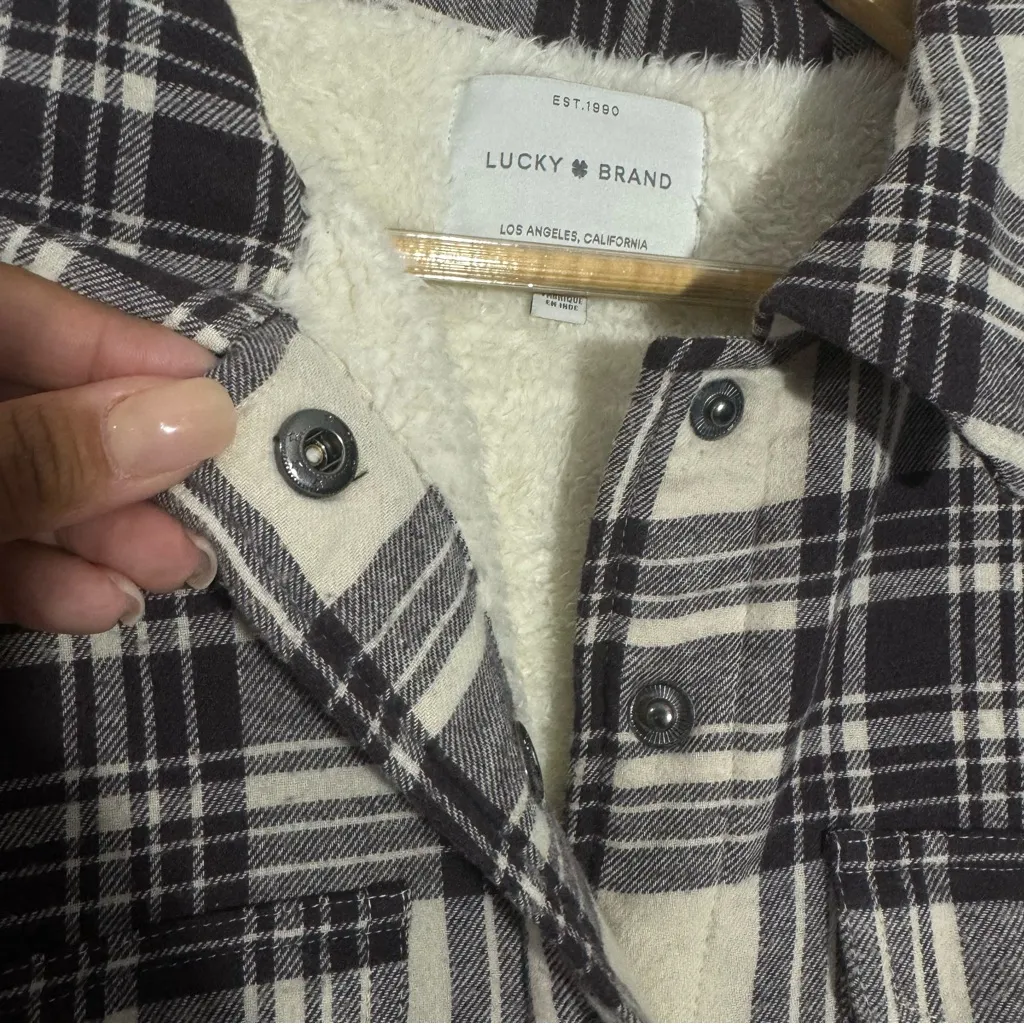 Lucky Brand Sherpa Fleece Flannel Shacket Brown & Tan Plaid‎ Women's Size Small - Image 4