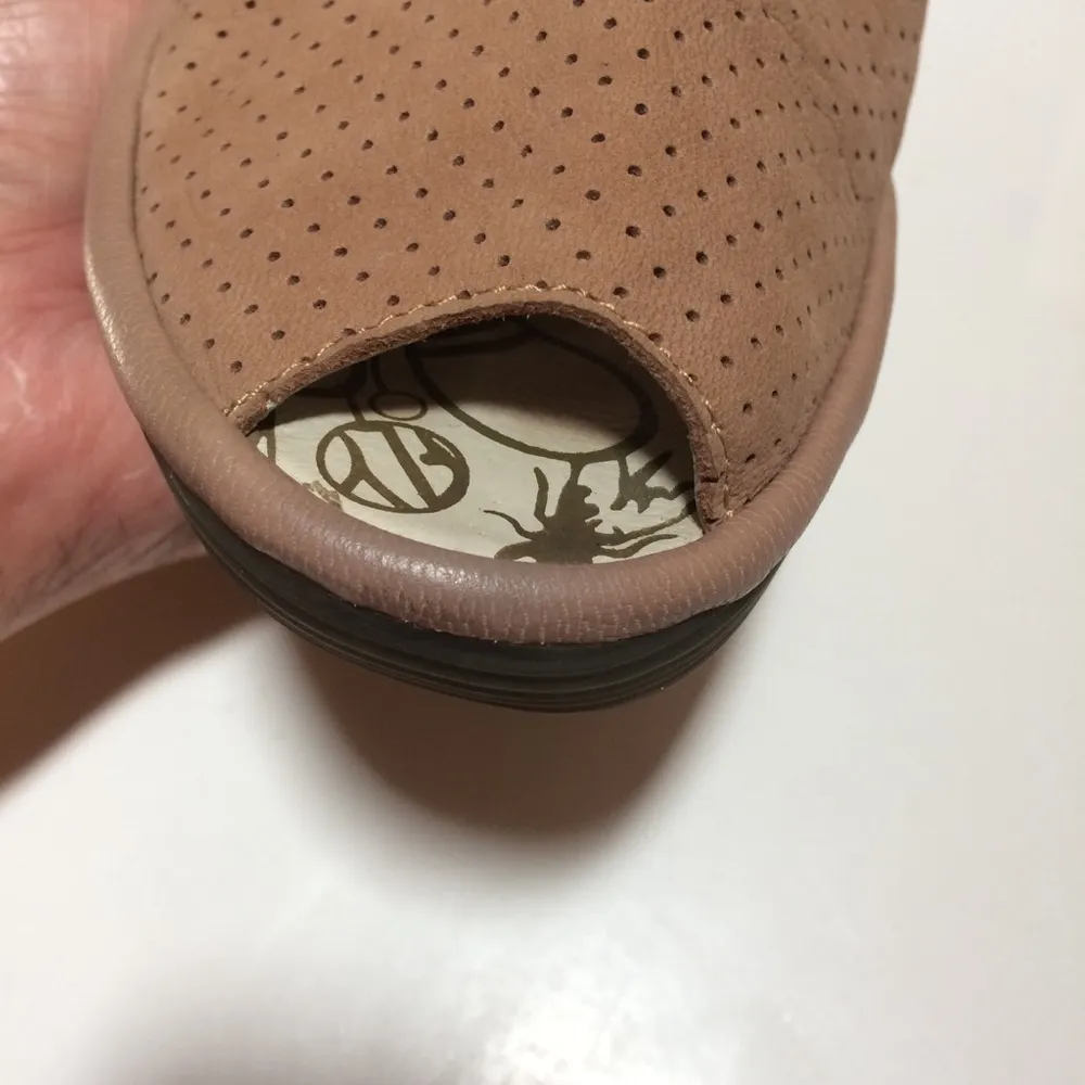 Fly London  Yala Perf Wedge - Image 12