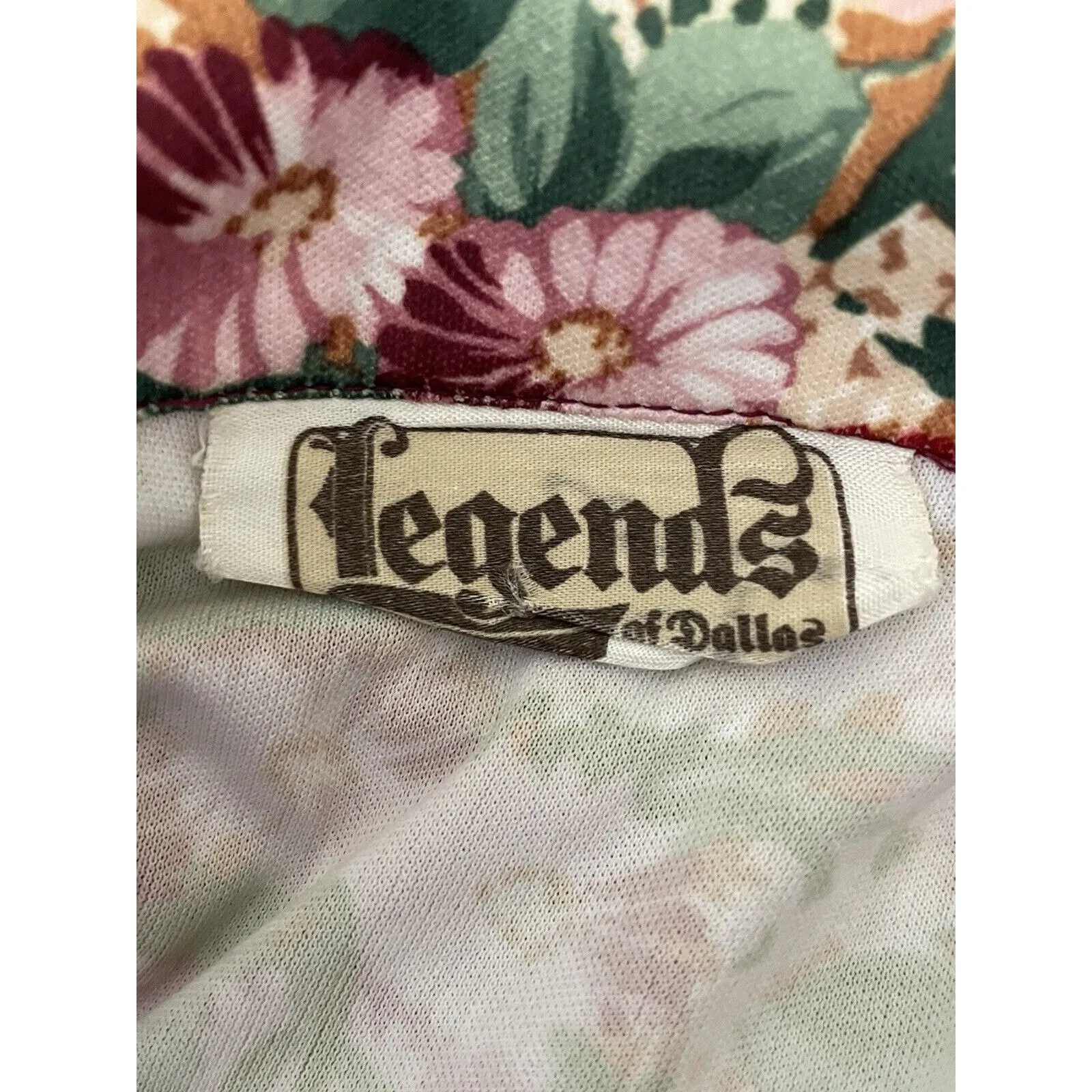 Vintage Legends Of Dallas Womens Blouse Top Shirt Floral Medium Green Red Pink - Image 5