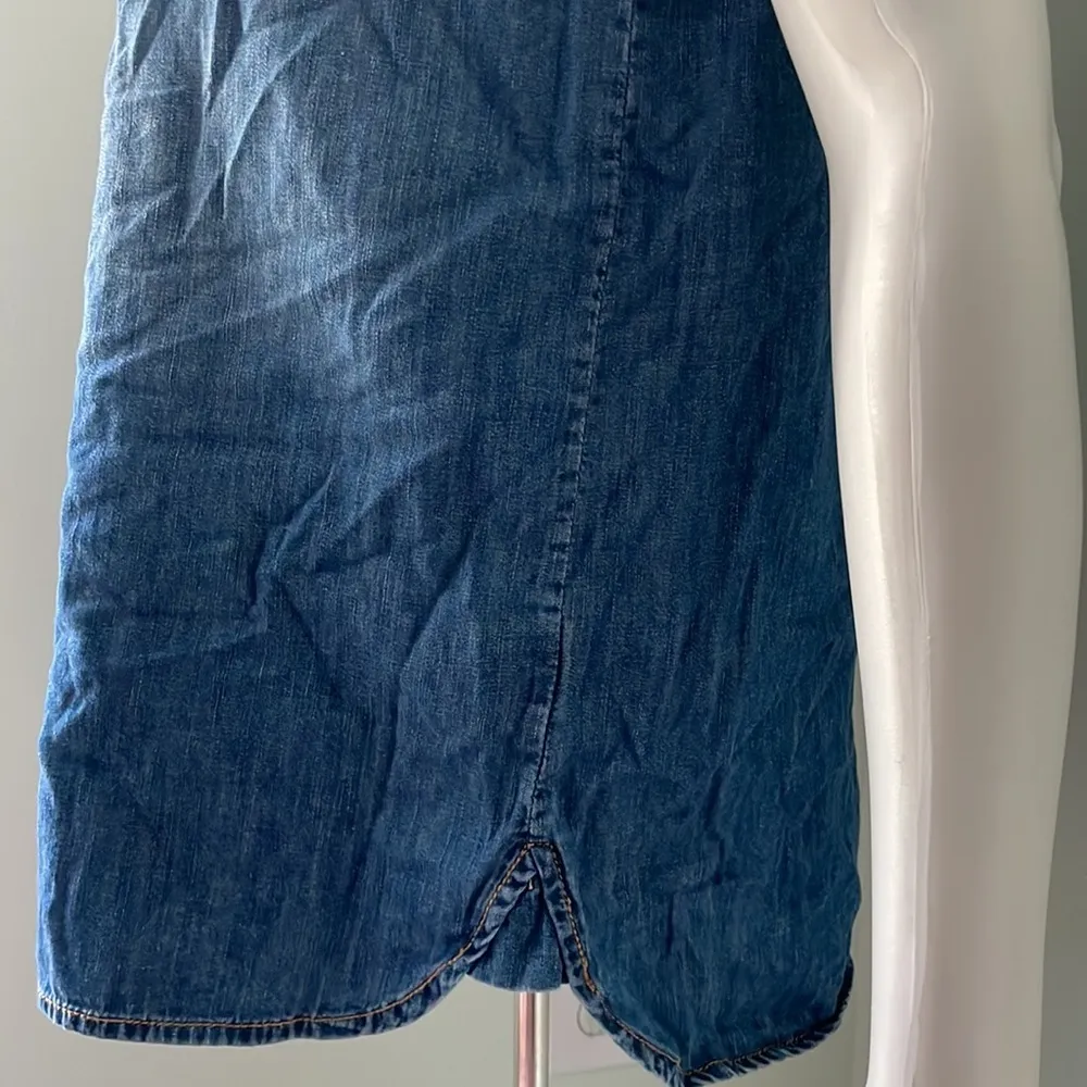 CURRENT/ELLIOTT Sleeveless Perfect Chambray Shirt - Image 6