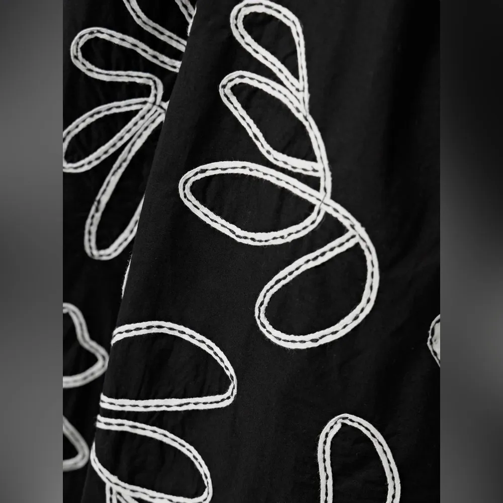 ULLA JOHNSON Hollis embroidered appliquéd pintucked cotton-poplin mididress,$690 - Image 3