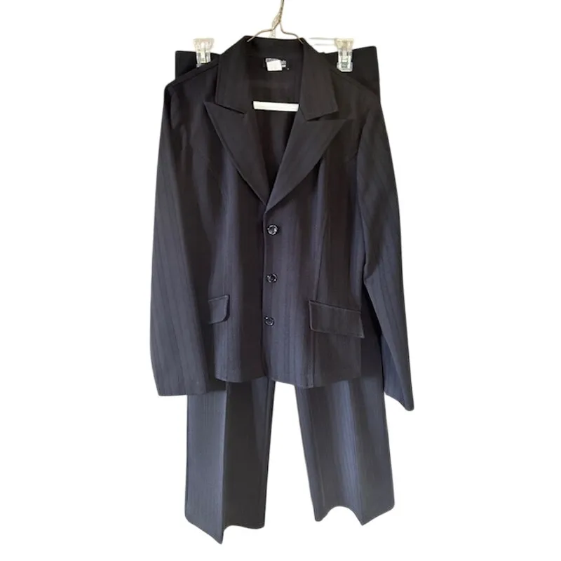 Modern Essentials Juniors Black Pinstripe 2 - Image 2