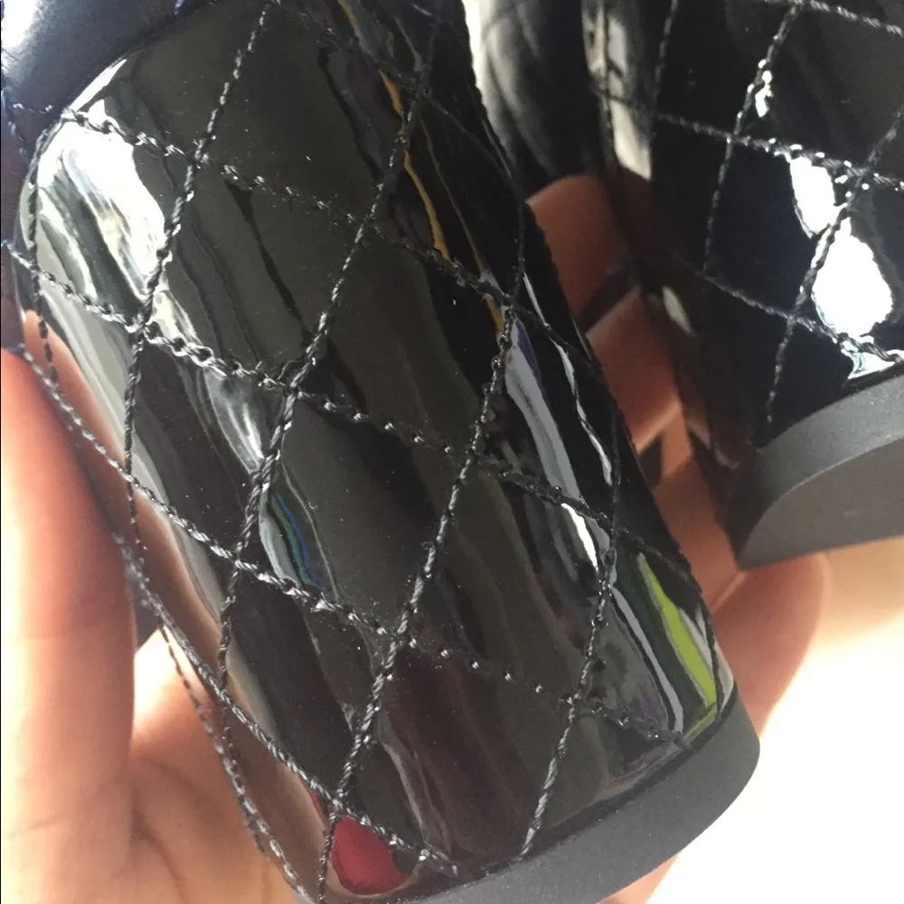 Chanel strap pumps. Size fit 7 - Image 5