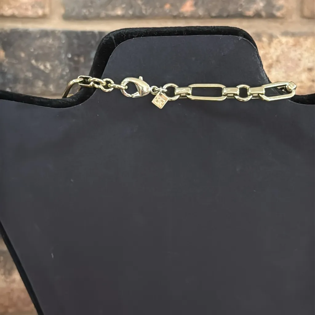 Banana Republic ivory enamel and chunky gold tone open link necklace - Image 5