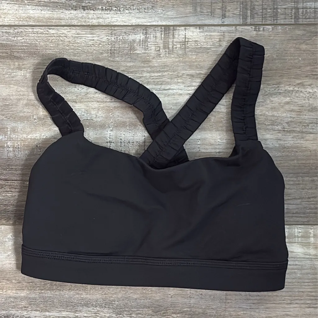 Lululemon Inner Heart Bra size 4 - Image 10