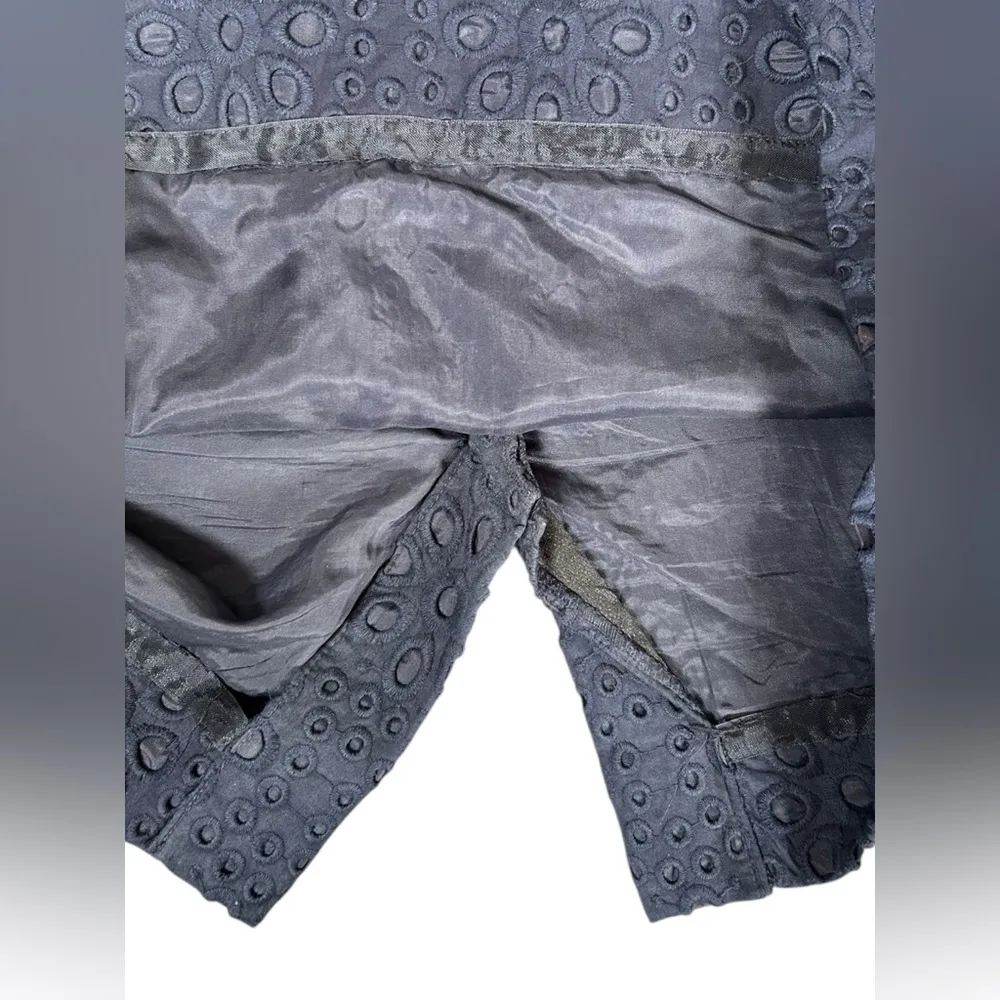 J Crew Women’s Navy Blue Eyelet Crochet Retro‎ Zip Pencil Skirt Floral Size 6 - Image 5