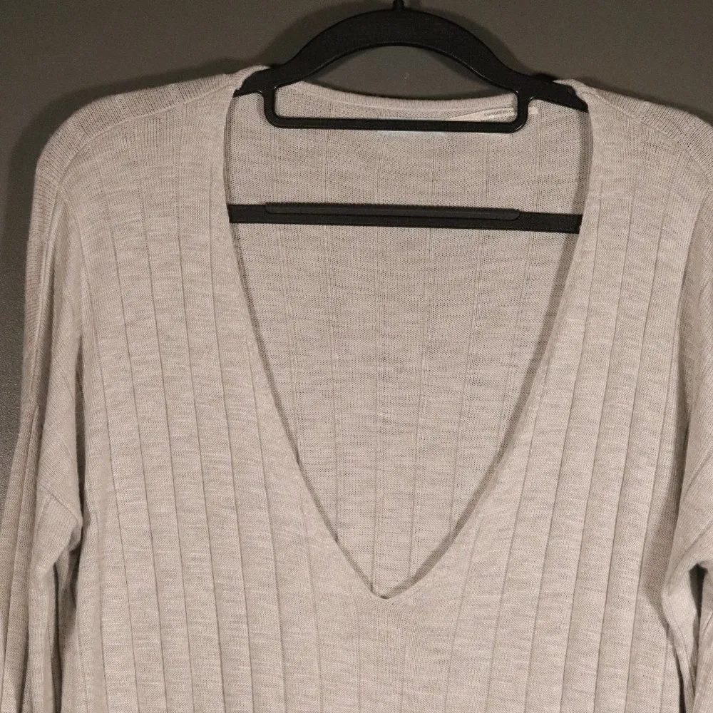 NWOT Kimchi Blue X Urban Outfitters Gray V Neck Sweater - Image 5
