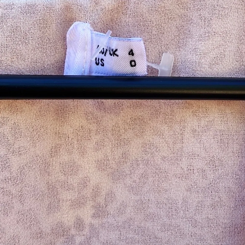 NWOT Princess Polly Womens size 0 long sleeve leaf floral print V-neck crop top - Image 6