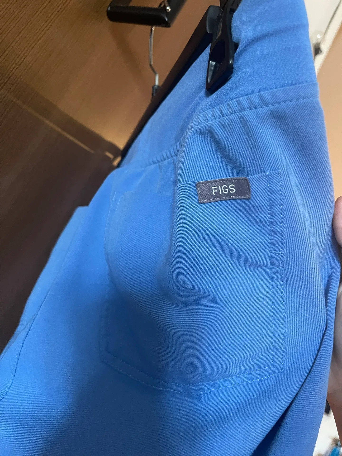 FIGS Scrubs Set w/ Joggers - Image 7