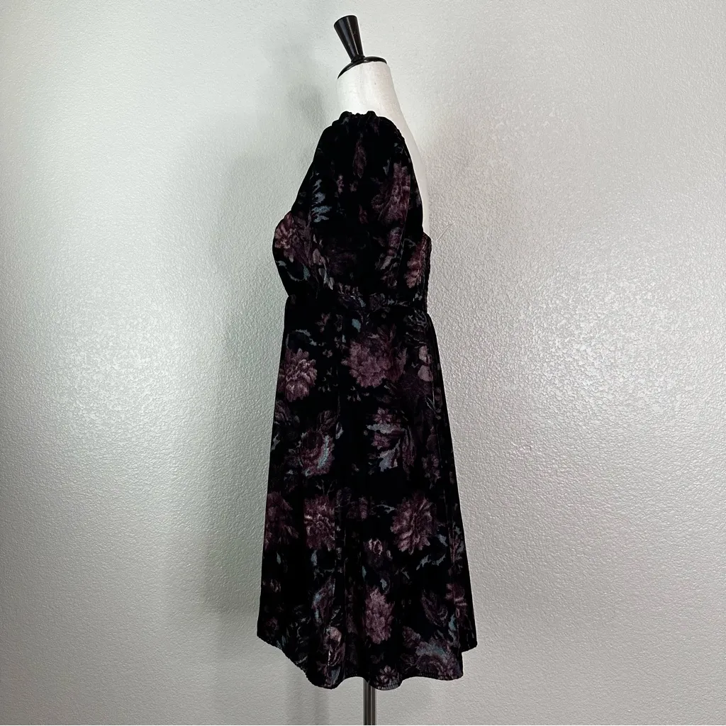 Urban Outfitters Penelope Velvet Puff Sleeves Babydoll Mini Dress, Sz Small - Image 6