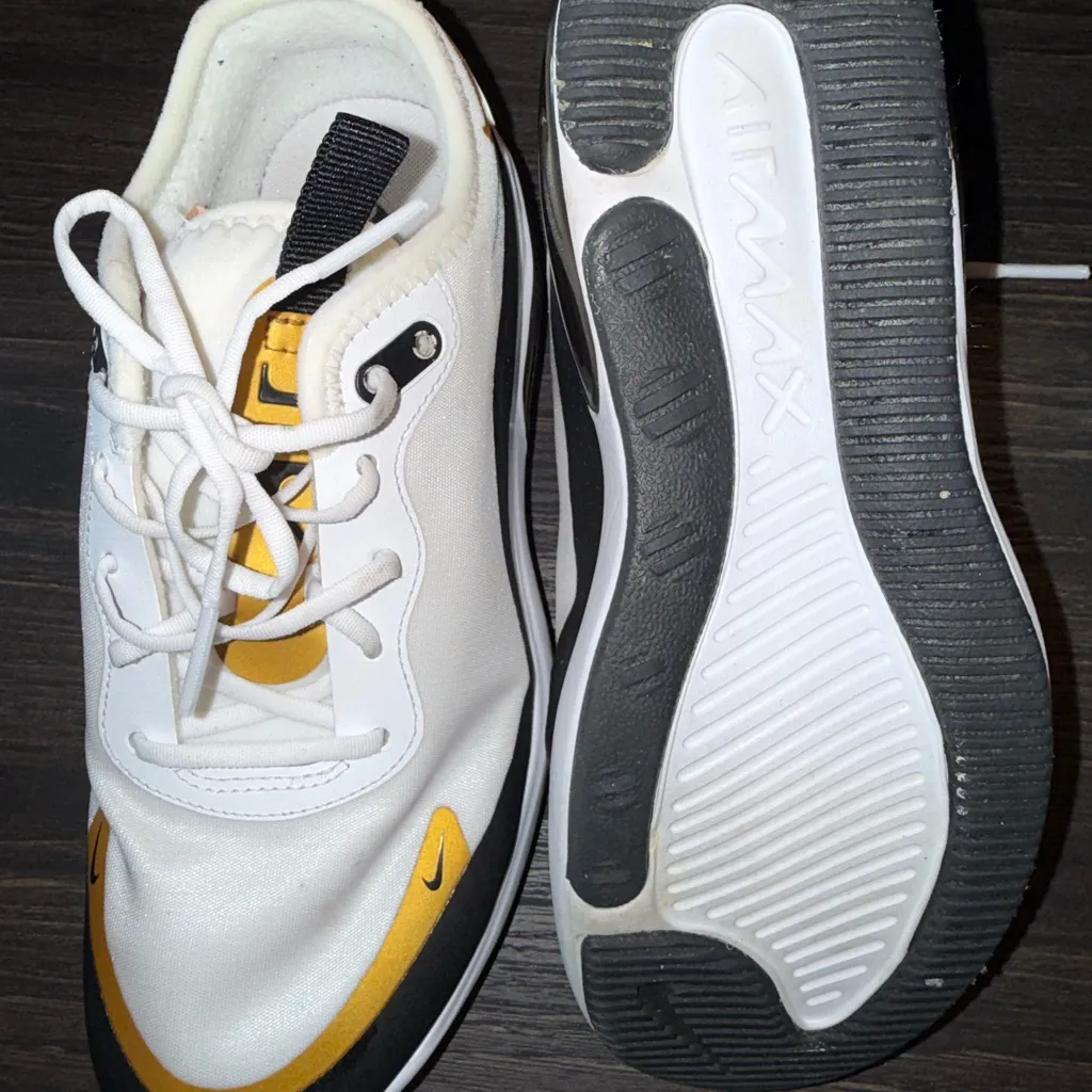 Nike Air Max Dia Icon Clash Womens Sneaker - Image 10