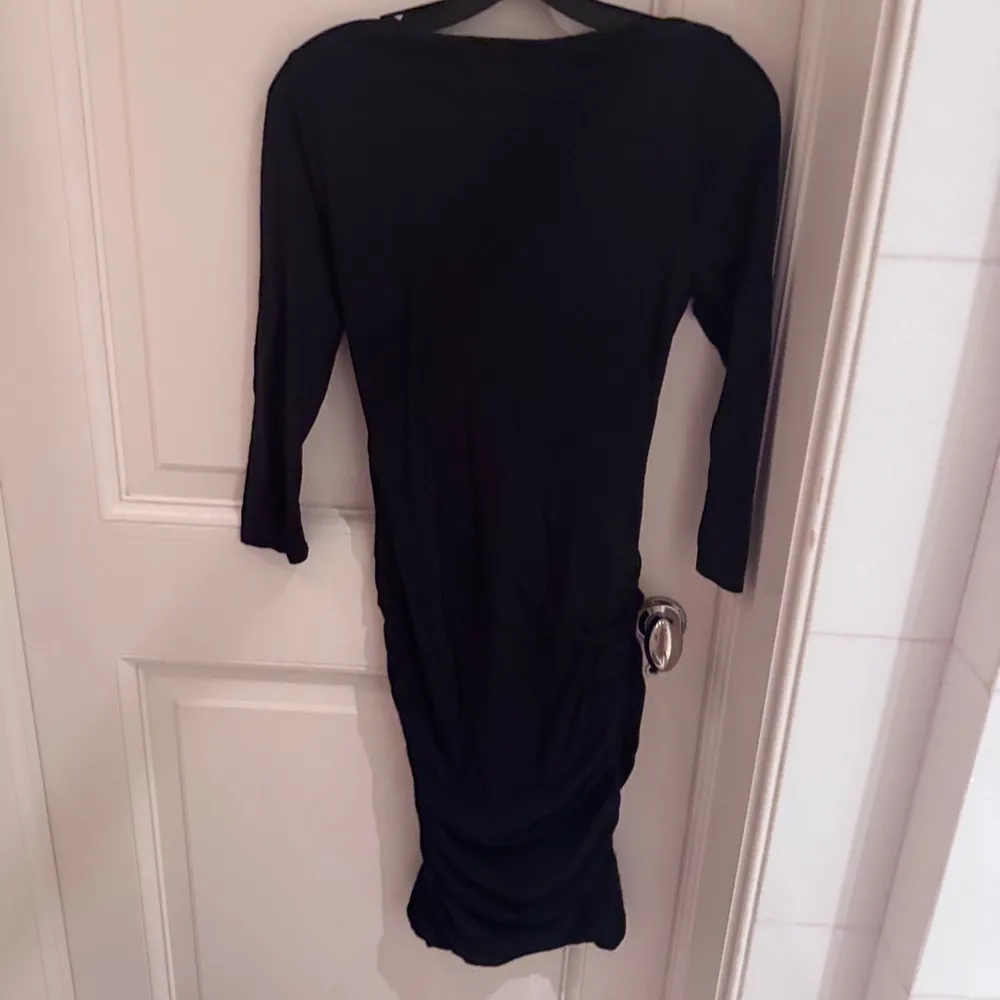 Velvet by Graham & Spencer Black Dresses - Image 3