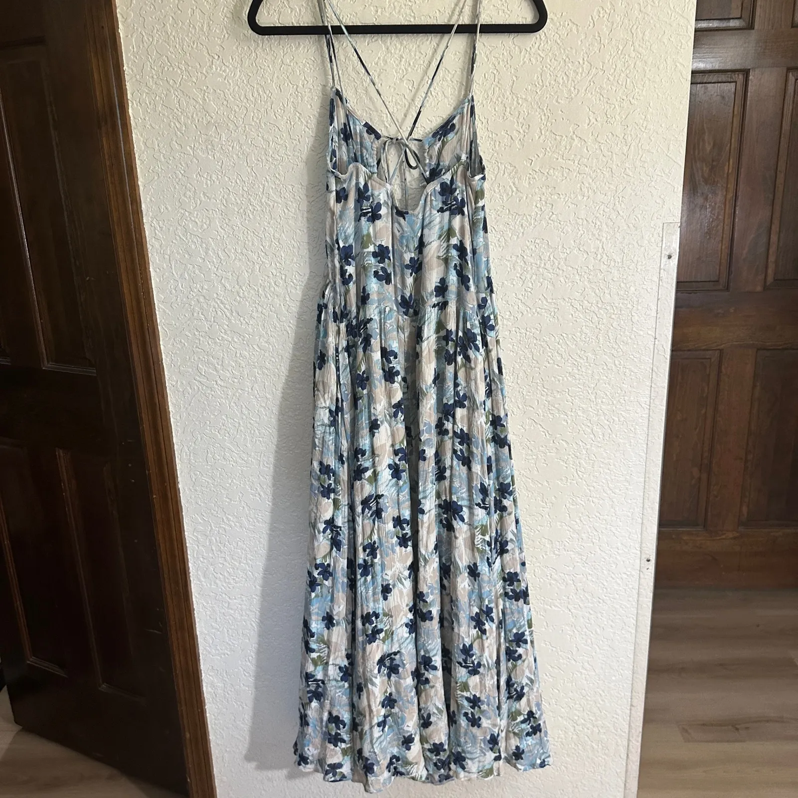 FREE PEOPLE BLUE MULBERRY‎ KEYHOLE MAXI DRESS XTRA SMALL BOHO STRAPPY - Image 9