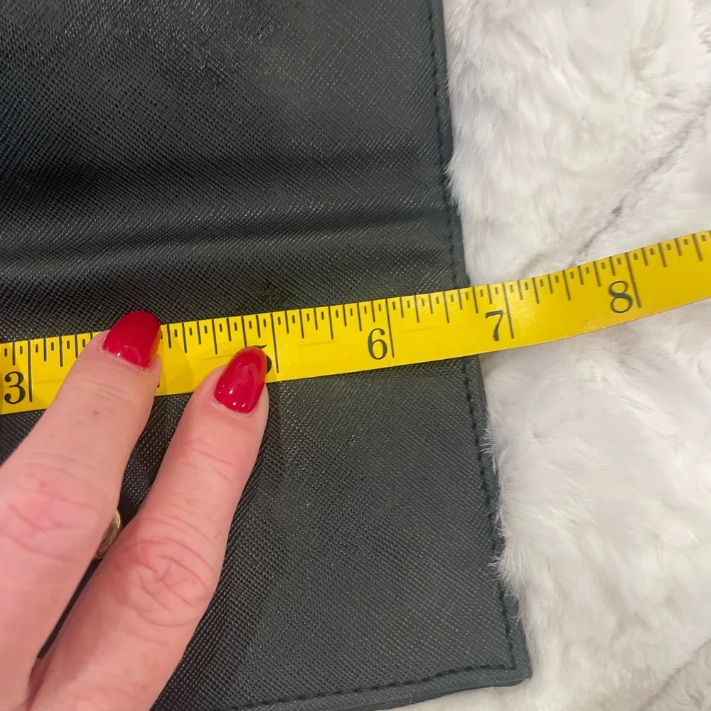 Victoria's Secret Black Wristlet - Image 3