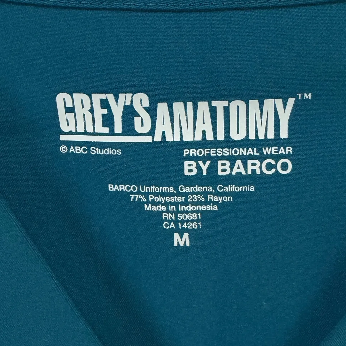 Greys Anatomy Barco Riley Scrub Top M Bahama Blue 3 Pocket Mock Wrap Medical - Image 8