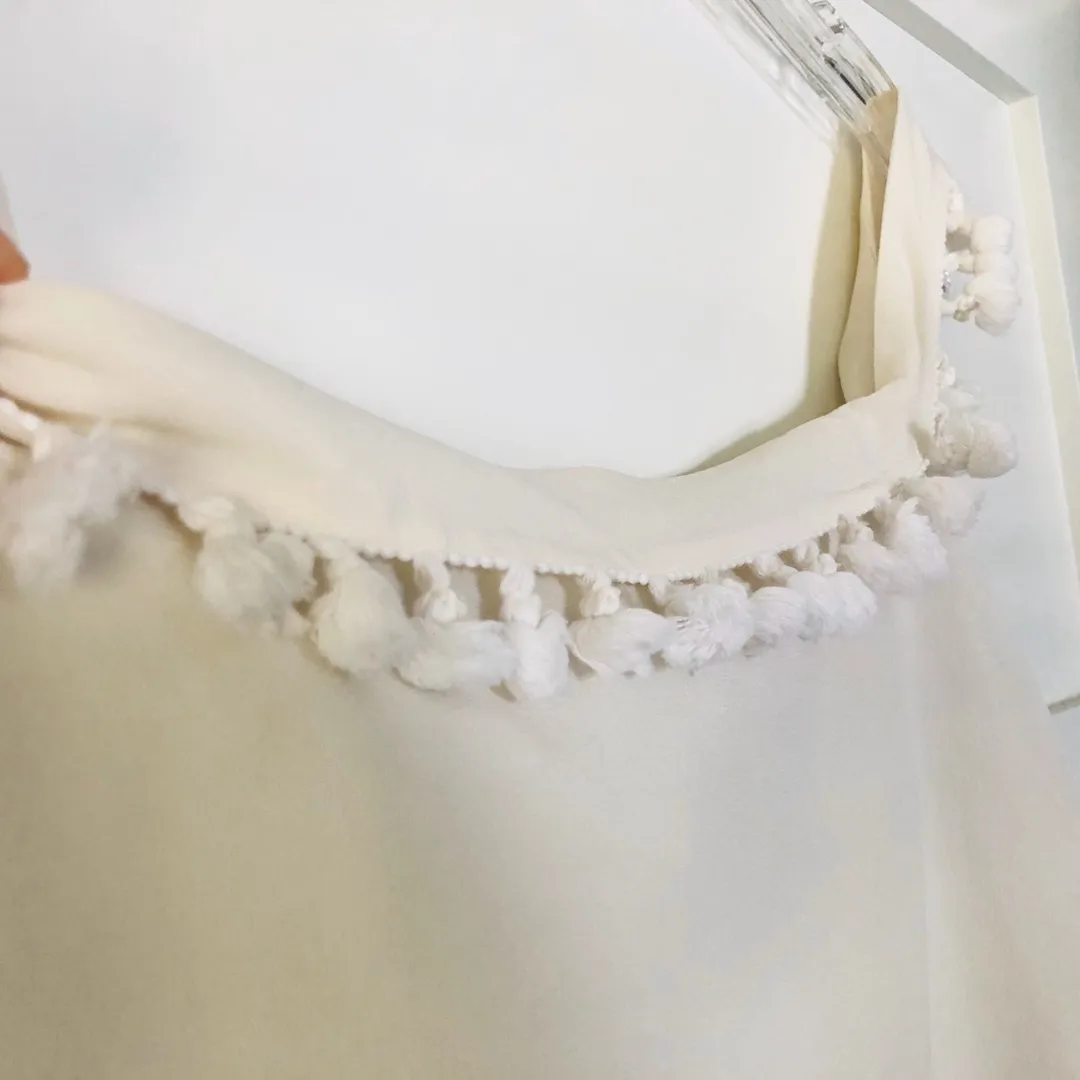 “Carly” Off-Shoulder Top In White - Image 6