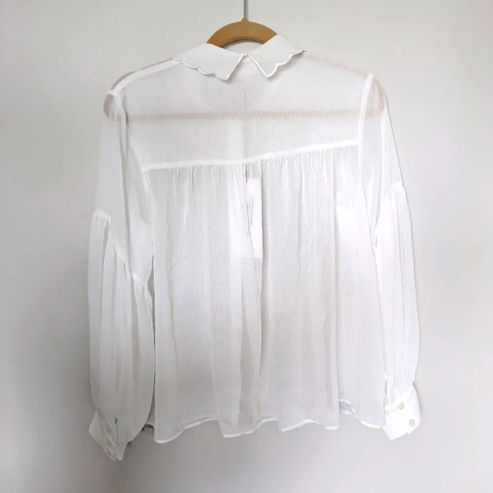 River Island White Blouse with Jeweled Collar Nwt With Flaws Sz 8 - Image 6