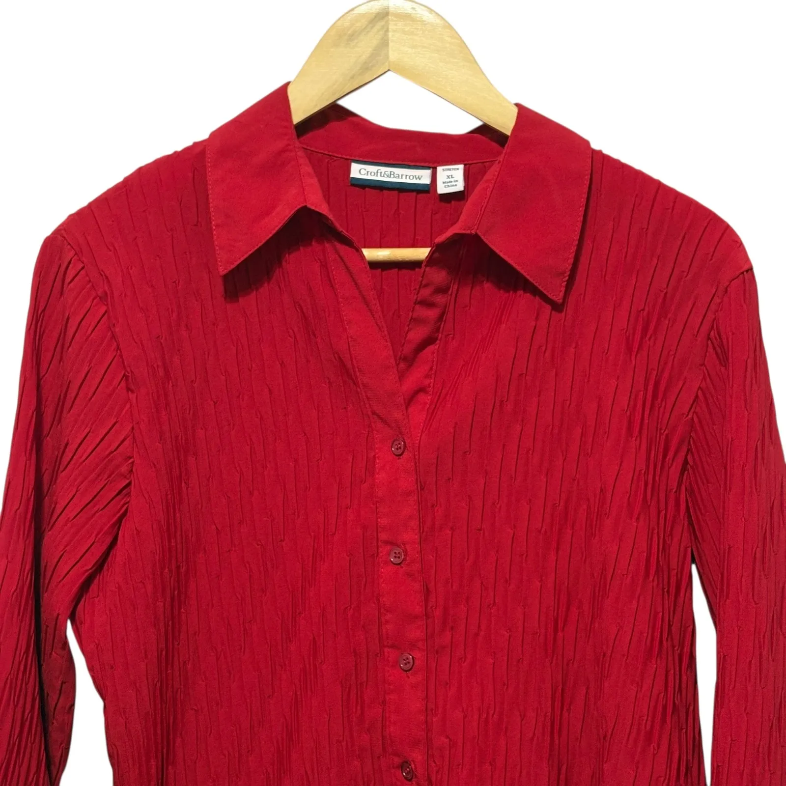 Croft & Barrow  Womens XL Red Button Down Stretch Textured Blouse‎ Top Timeless - Image 3