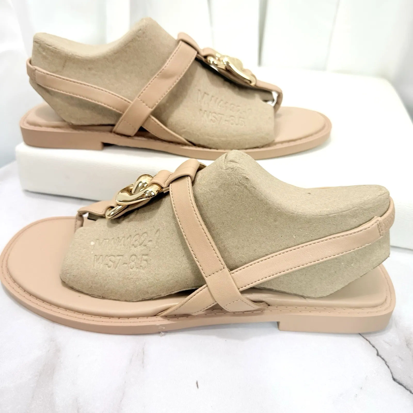 Aerosoles Sandal Wo’s Size 10M - Image 13