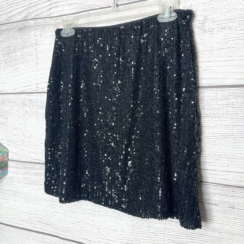Old Navy Black Sequin Mini Skirt Size Medium Sparkle Glam Party - Image 3