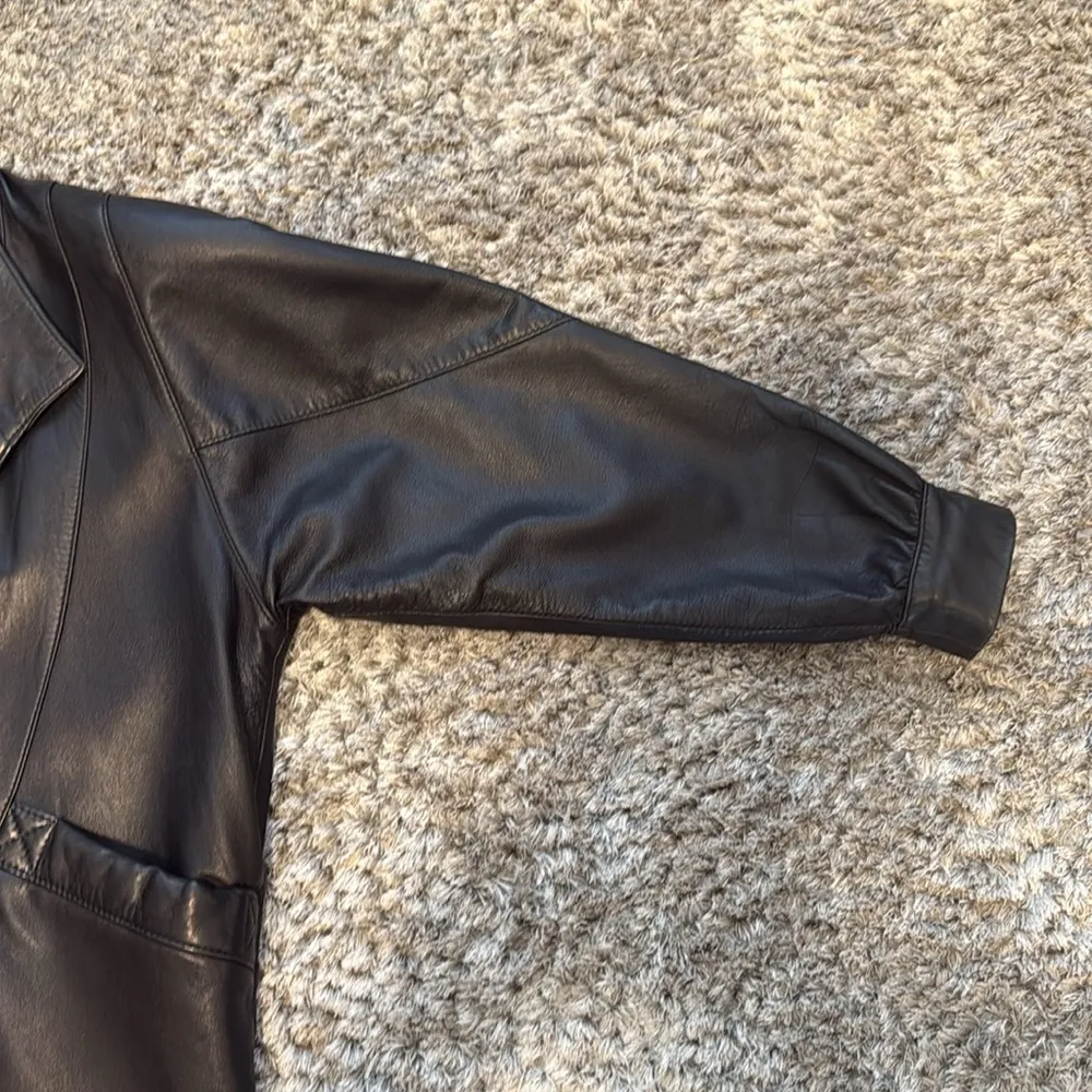 Black Leather Jacket Size 2 Women – Elegant Blazer Style with Lapels and Pockets - Image 5
