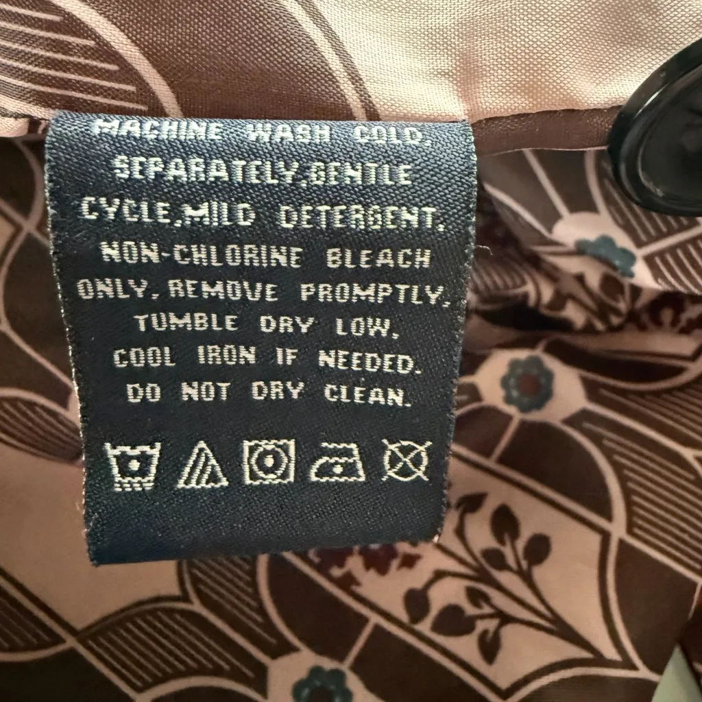 London Fog black fully lined button down belted trench coat women's size large - Image 10