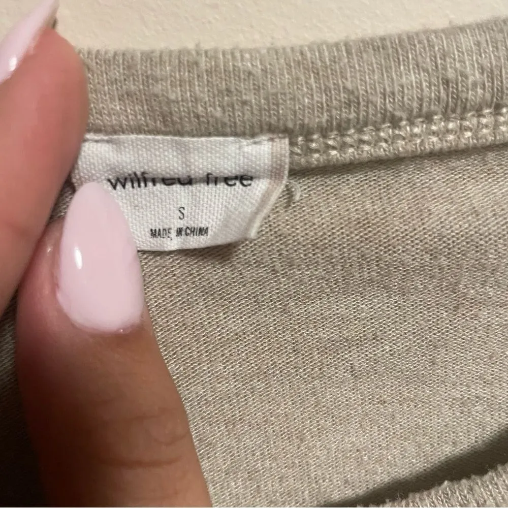 Aritzia Wilfred Free Pisces Reglan Lounge Long Sleeve Shirt- Size Small - Image 3