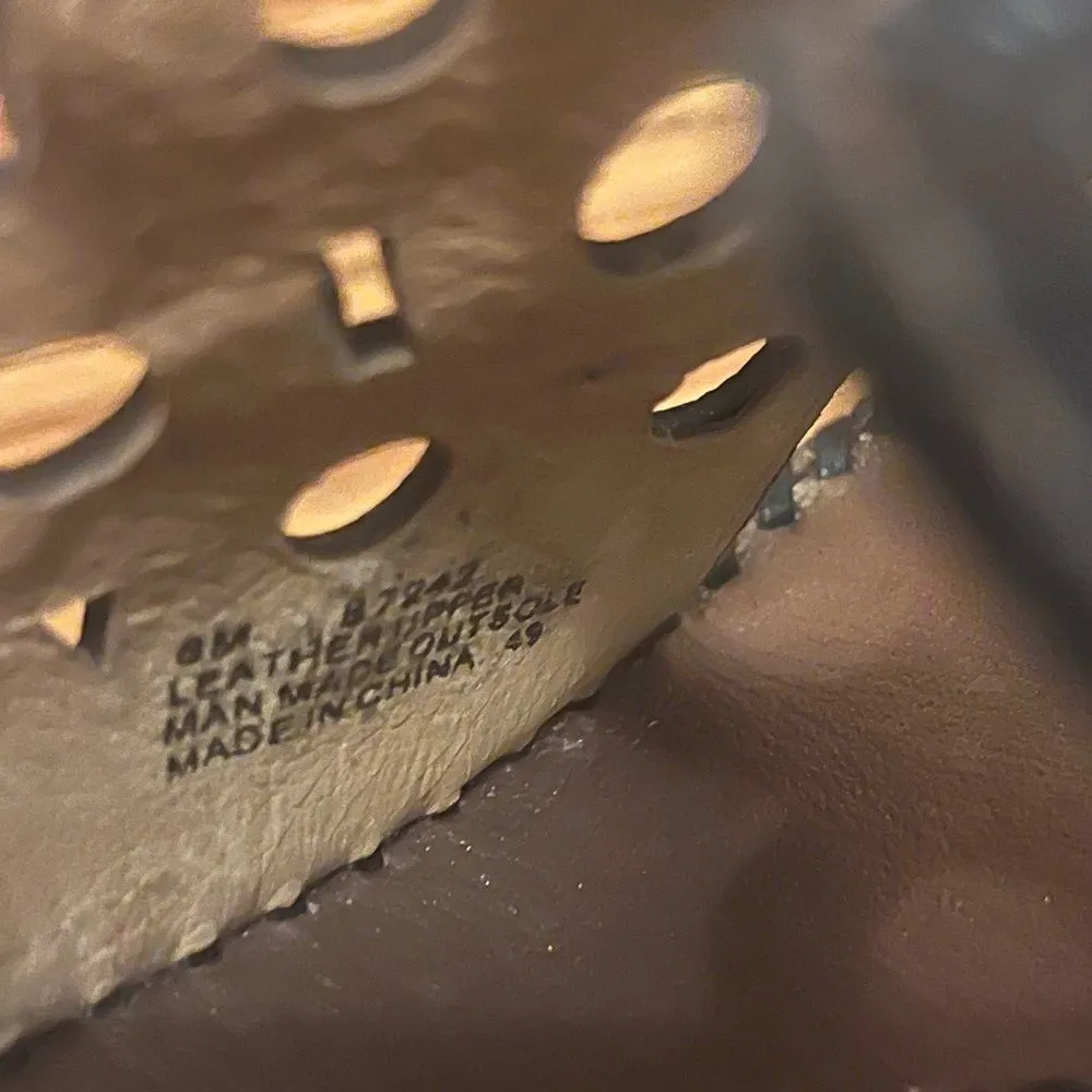 Clarks Artisan Wedge Heel Thong Sandals Black 8M - Image 10