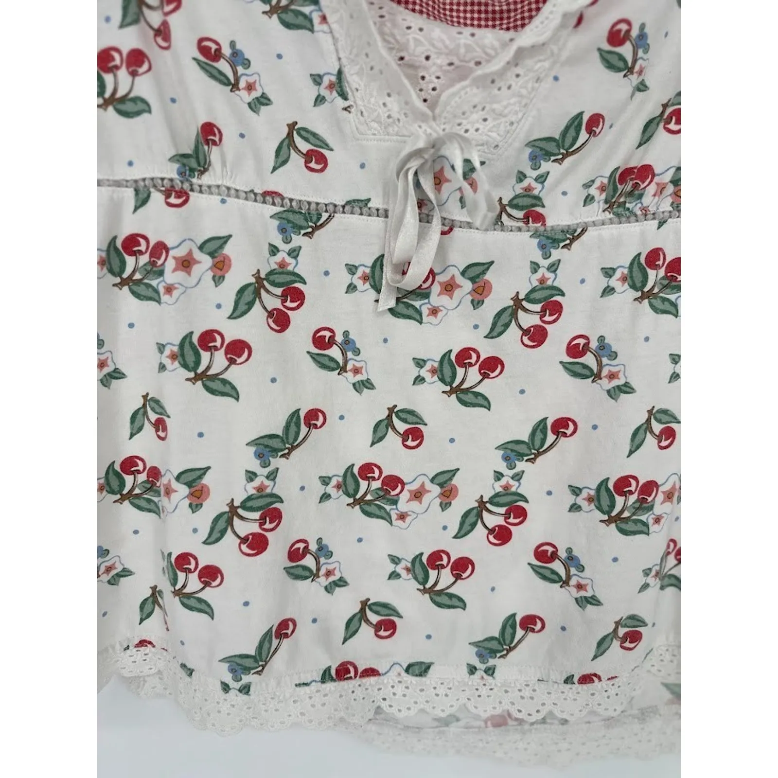 Vtg Mary Engelbreit Red Cherry Pajama Set Eyelet Lace Gingham Plaid Large 2 Pc White - Image 8