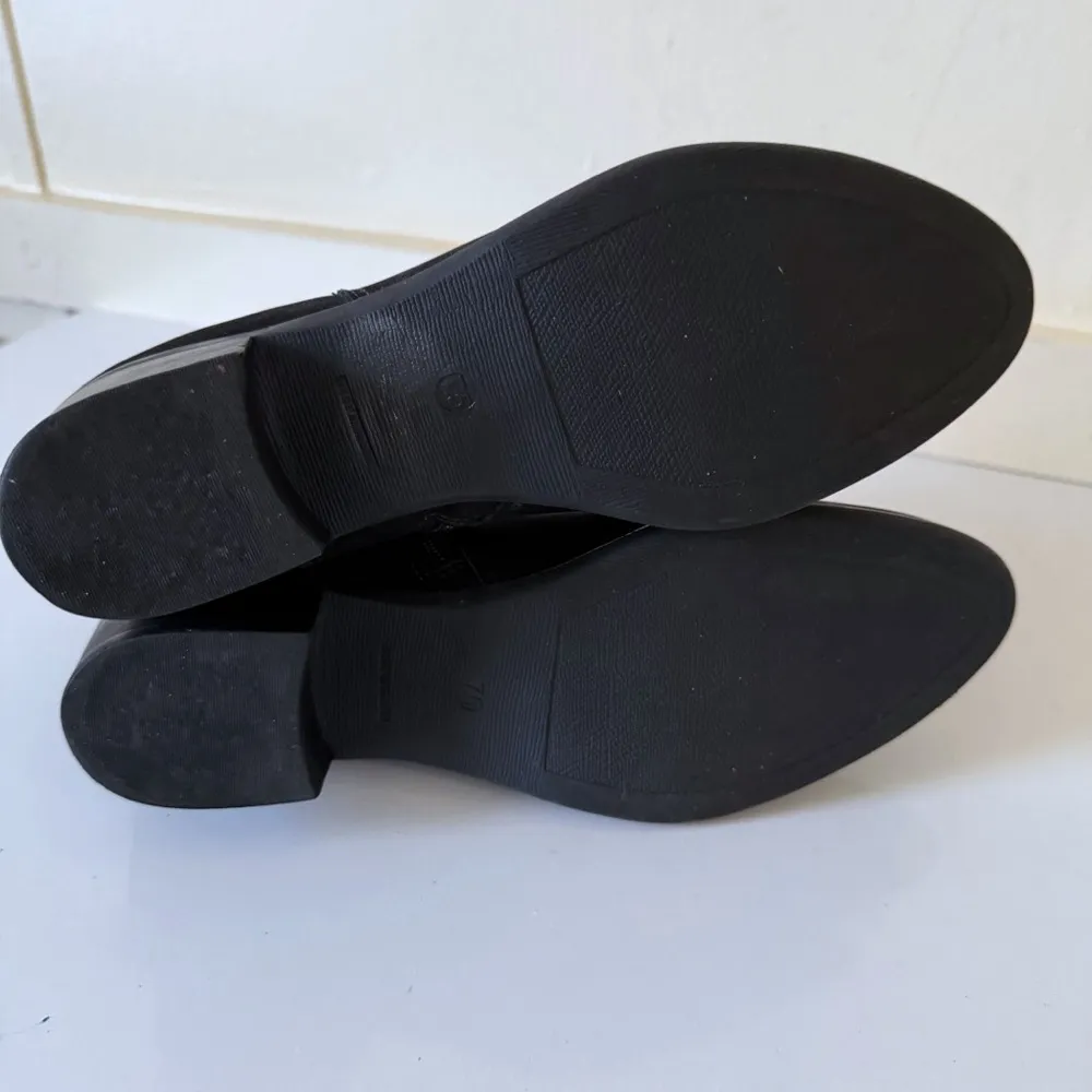 Steve Madden Boots Womens Chilz Side Zip Ankle Bootie Black Leather Heels SZ 7.5 - Image 8