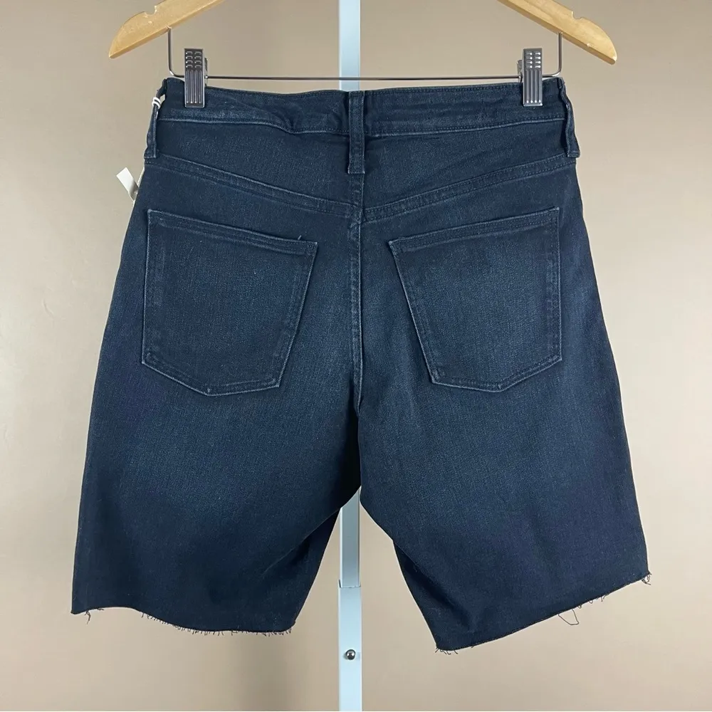 NEW Universal Thread 6 28 High Rise Bermuda Jean Shorts Slim Leg Raw Hem Denim - Image 2