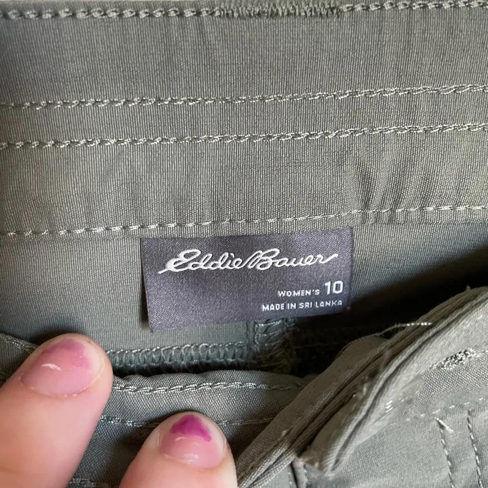 Eddie Bauer  Rainier Capris - Image 8