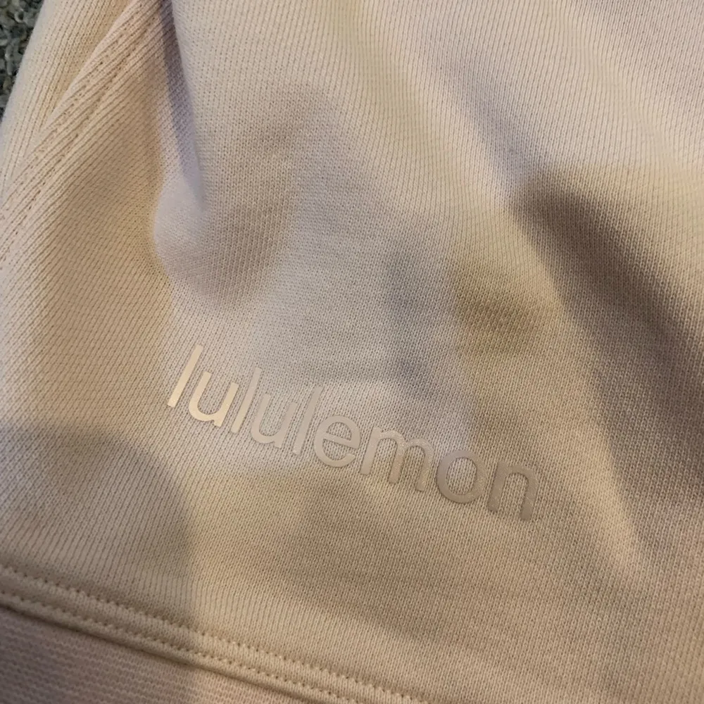 Lululemon Perfectly Oversized Crew - Image 5