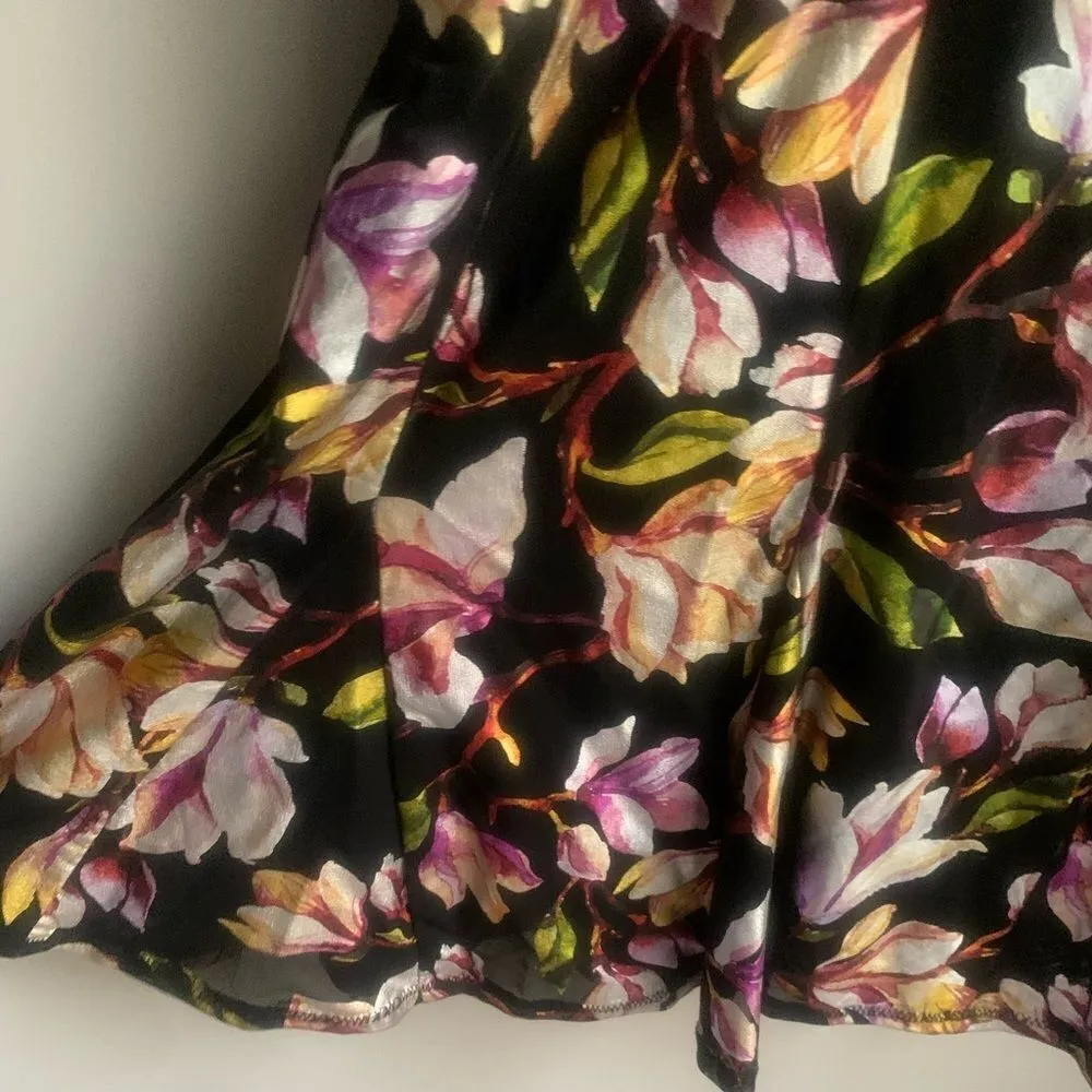 NEW NBD Aida Dress in Black Floral - Image 6