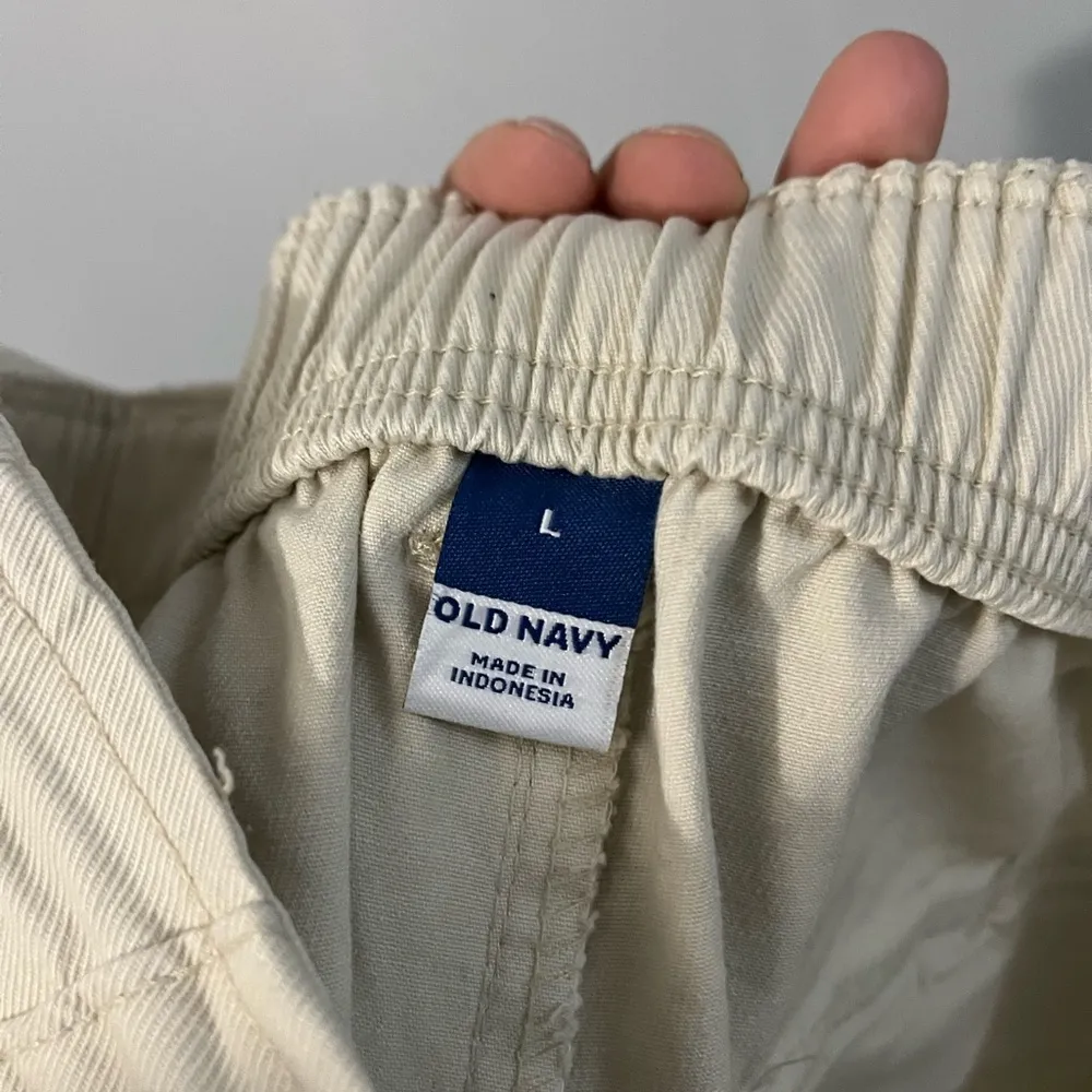 Old Navy Womens Cargo Pants tie ankle Size Large - Image 3