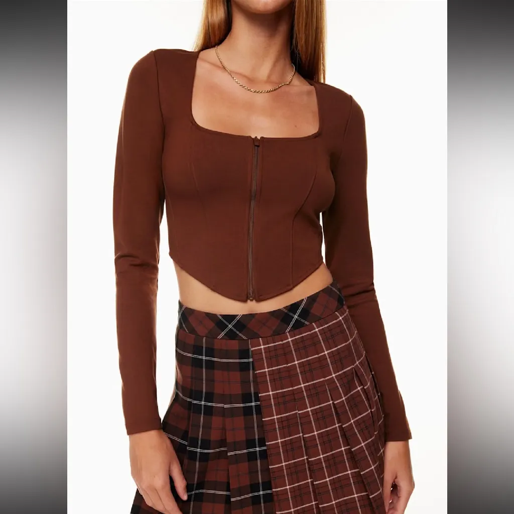 pale yellow Aritzia Sunday Best zip up long sleeve crop/corset - Image 10