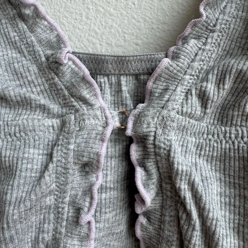 NWT Urban Outfitters Lettuce Trim Gray Clasp Front Bralette Cami Size Medium - Image 3