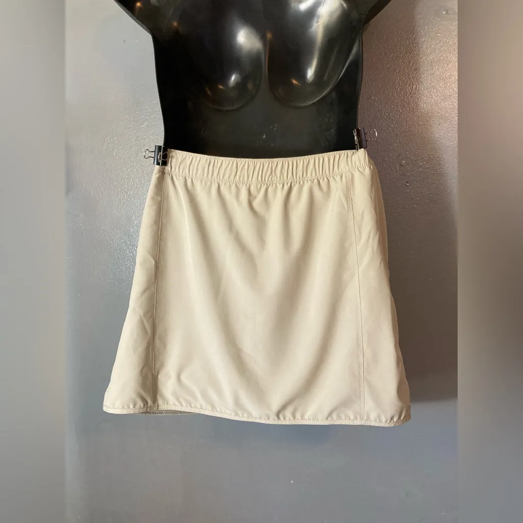 The American Outdoorsman women’s Beige Skort Size XL - Image 3