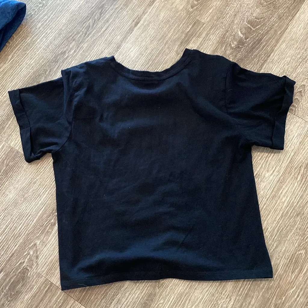 Embroidered short sleeve floral flower boho tee t-shirt black XS NWT NEW - Image 6